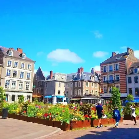 Holiday home Peace & Pink Maison Zen & Cocon Style A 5 Mn Des Vagues De Wimereux Maninghen-Henne
